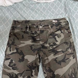 Arizona Super Skinny Camo Jeans